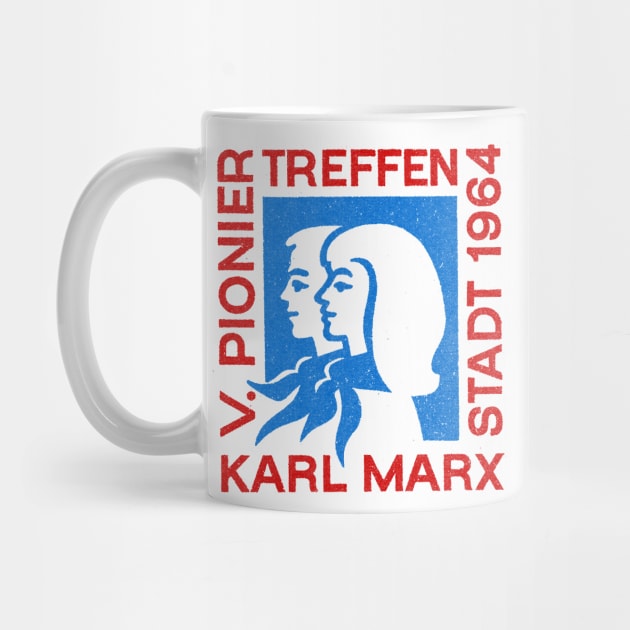 DDR / East German Pionier Karl Marx Vintage Design by CultOfRomance